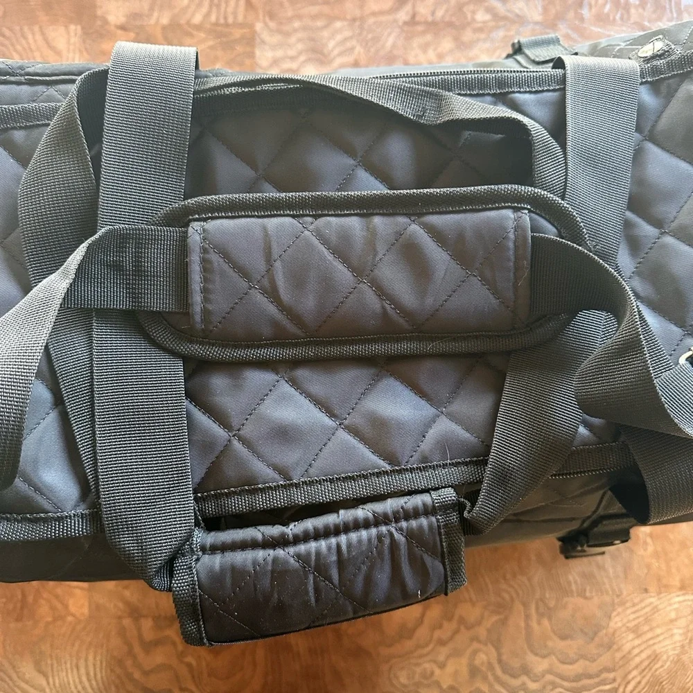 Small Pet Carrier - Excellent Condition
